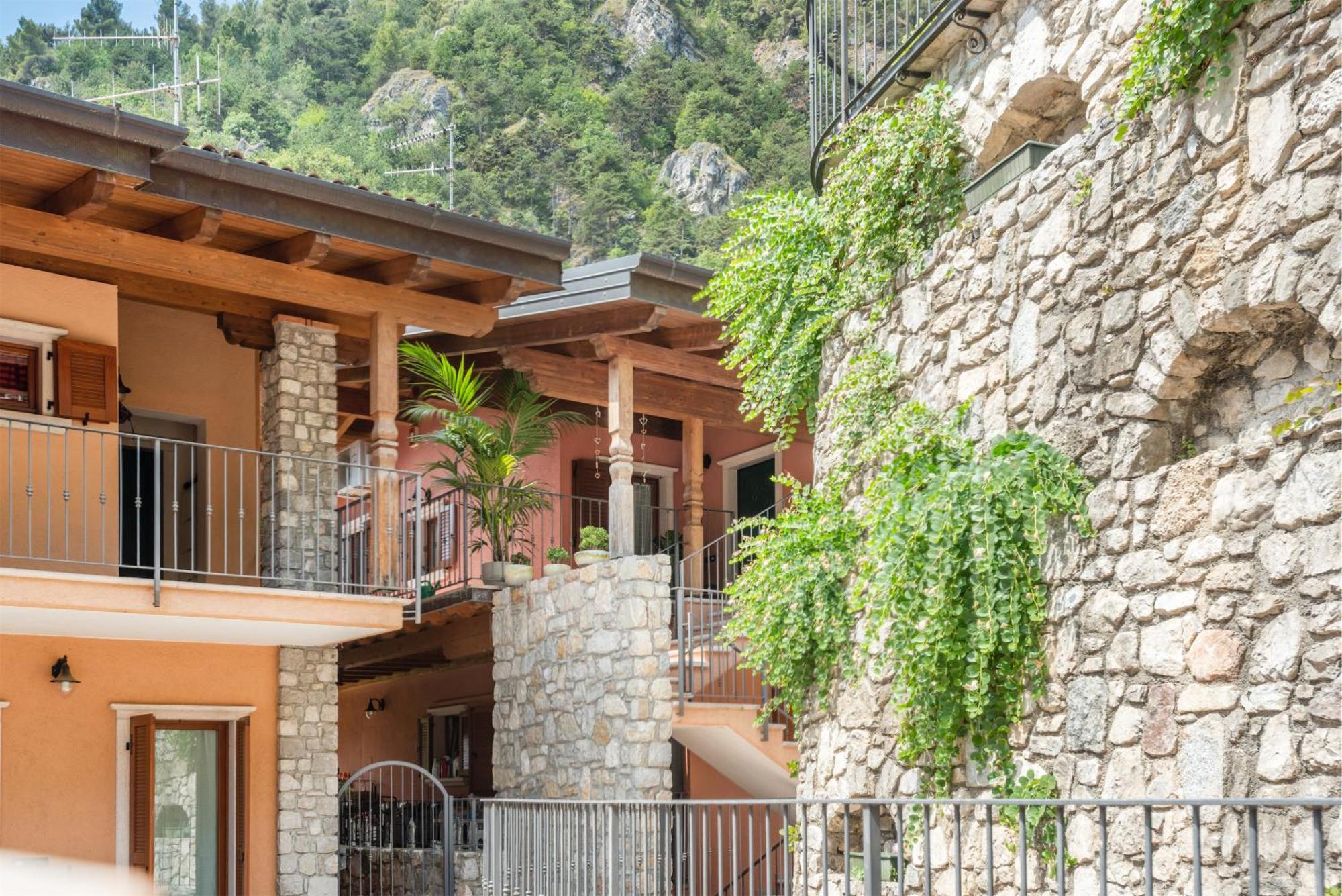 Casa Francesca Relax Apartment Limone sul Garda Ngoại thất bức ảnh